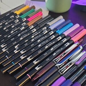 Colorful Dual Brush Pen Set